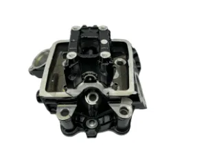 Bajaj Pulsar RS200 Silindir Üst Kapağı resmi