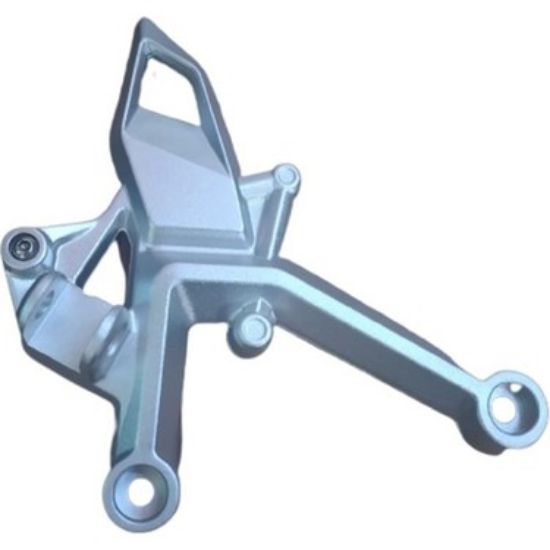 CF Moto 250 NK Ön Basamak Demiri Sağ resmi